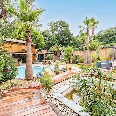 Maison Tropicale Dans La Foret Proche Du Et Du Bassin D'arcachon Vila